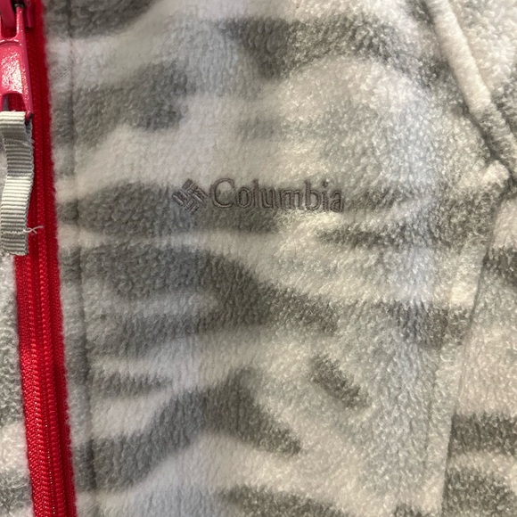 Gray and White Camo Kids Fleece Jacket 14/16 - Picture 3 of 11